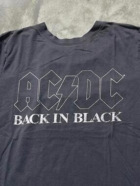 ACDC Preowned Small T-shirt